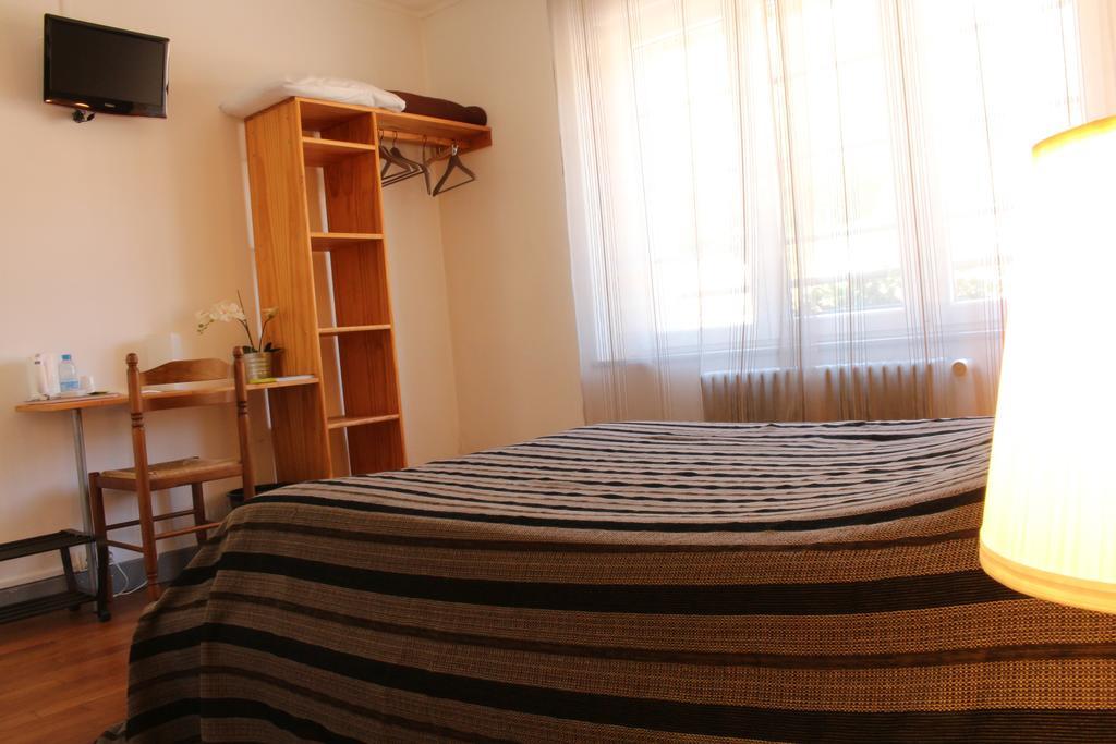 Les Boucles De Meuse Hotel 3 Etoiles Monthermé 외부 사진
