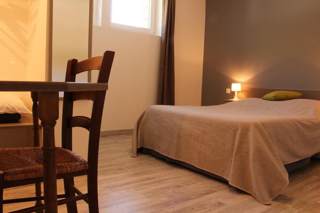 Les Boucles De Meuse Hotel 3 Etoiles Monthermé 외부 사진
