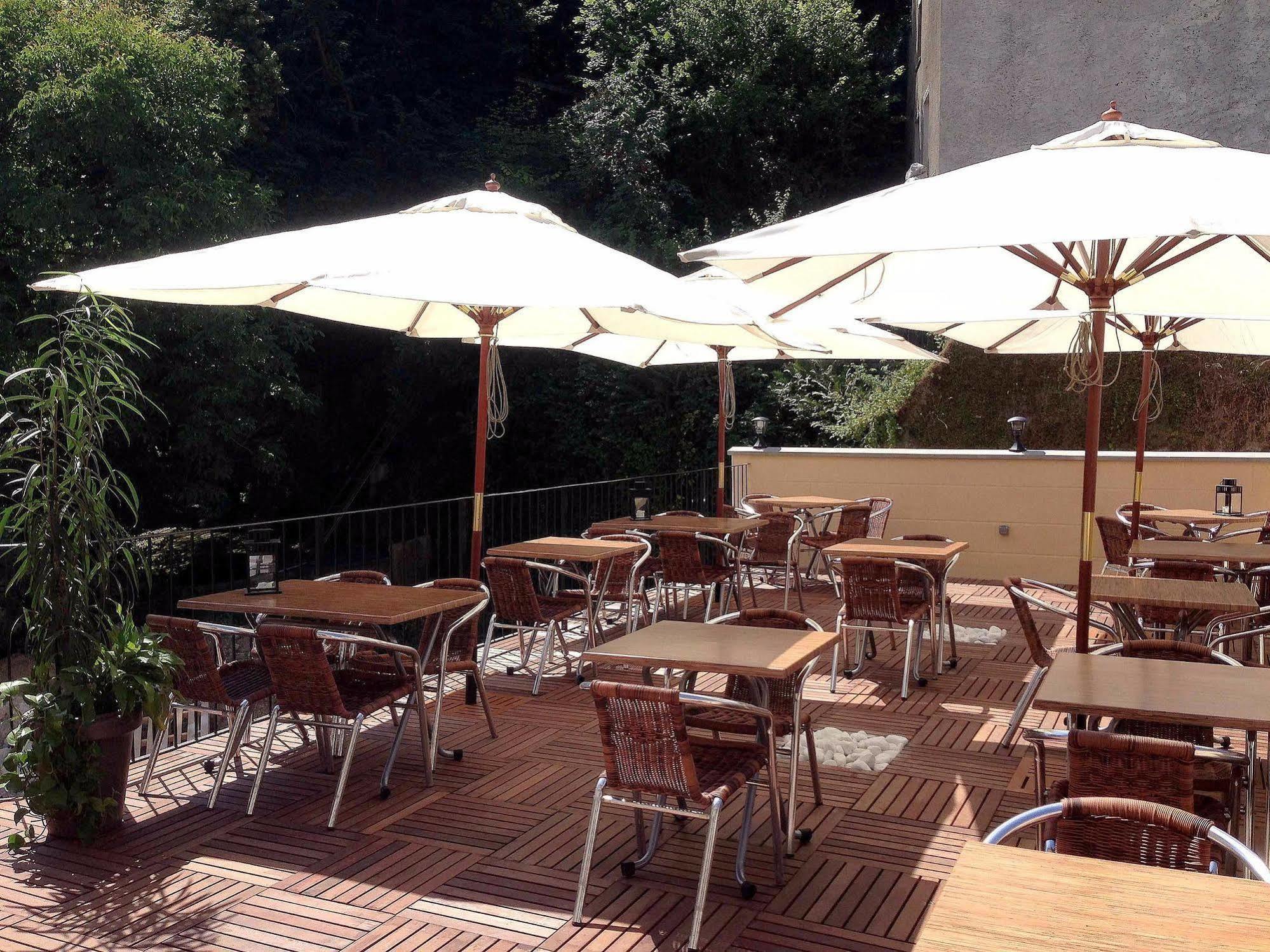 Les Boucles De Meuse Hotel 3 Etoiles Monthermé 외부 사진