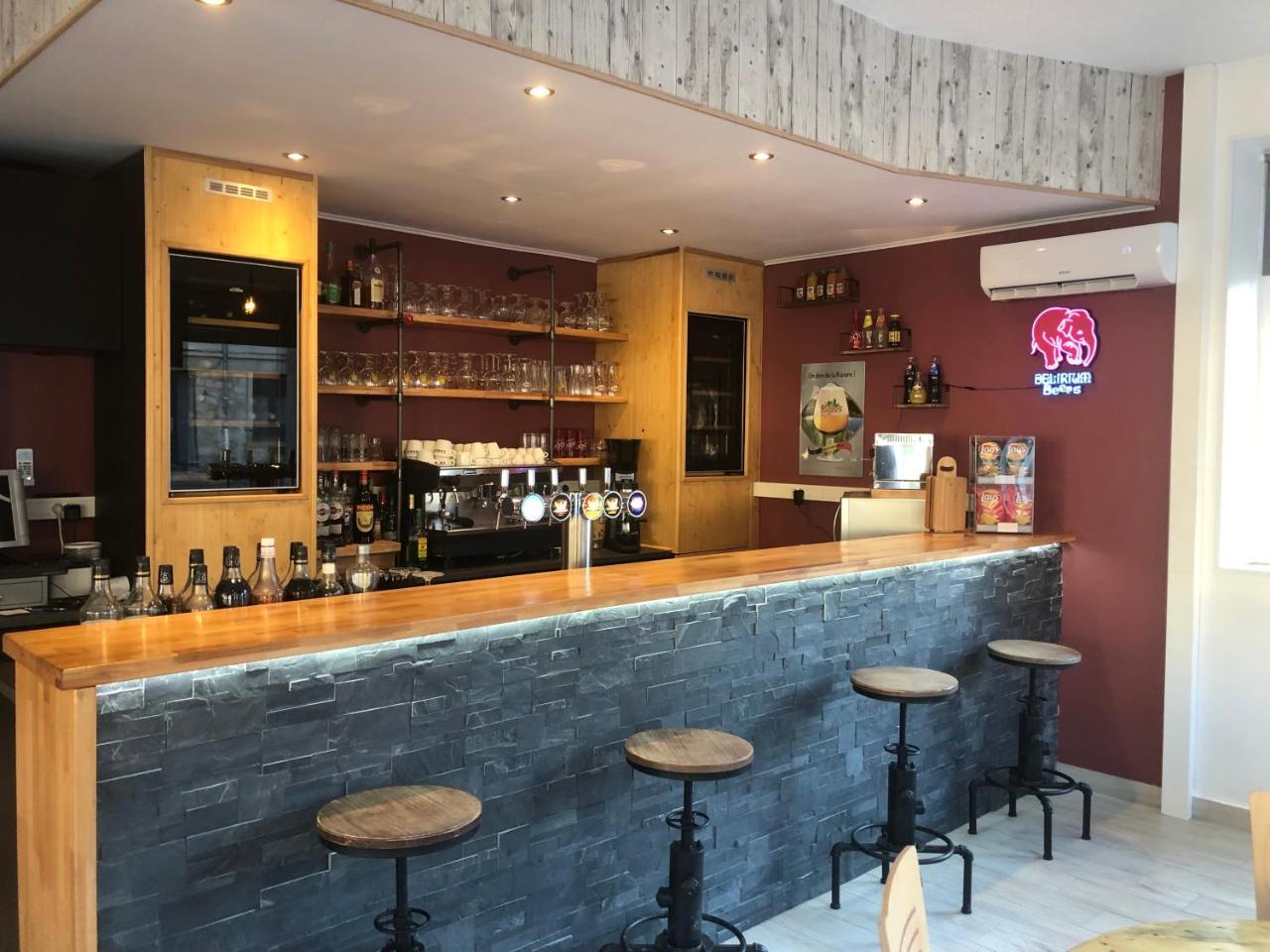 Les Boucles De Meuse Hotel 3 Etoiles Monthermé 외부 사진